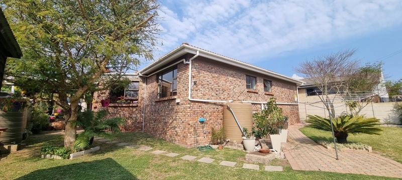 3 Bedroom Property for Sale in Fraaiuitsig Western Cape